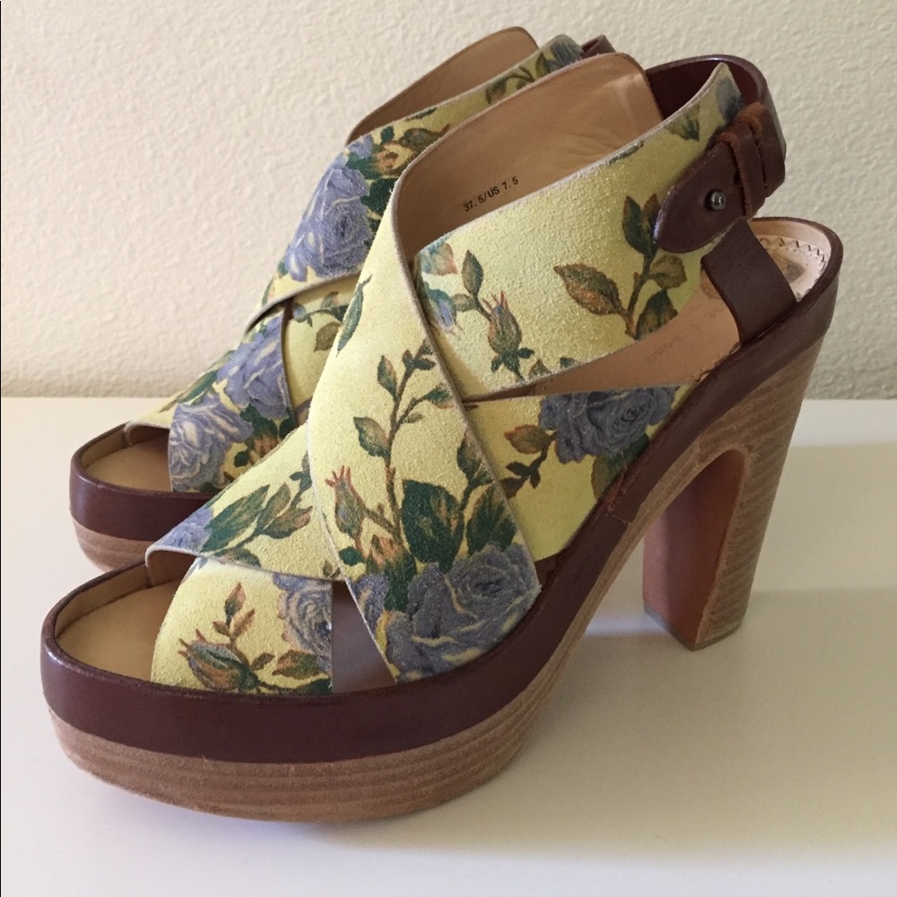 Rag & Bone suede flower platform Sandles
